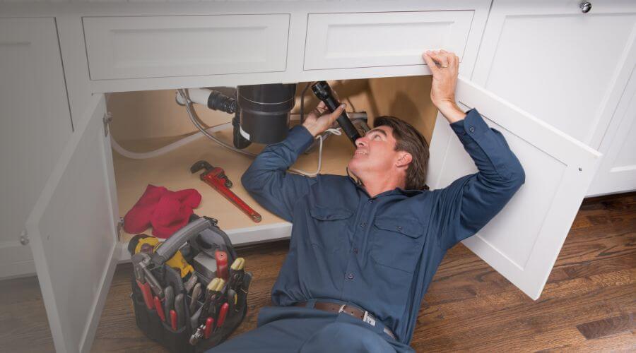 Professional Leak Detection in Knierim, IA